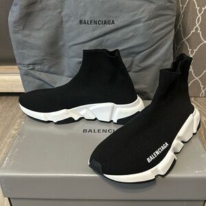 Balenciaga speed trainer size US 5
